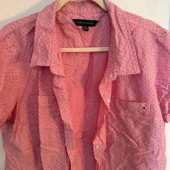 TOMMY HILFIGER pink polka dot button down - Picture 3 of 7